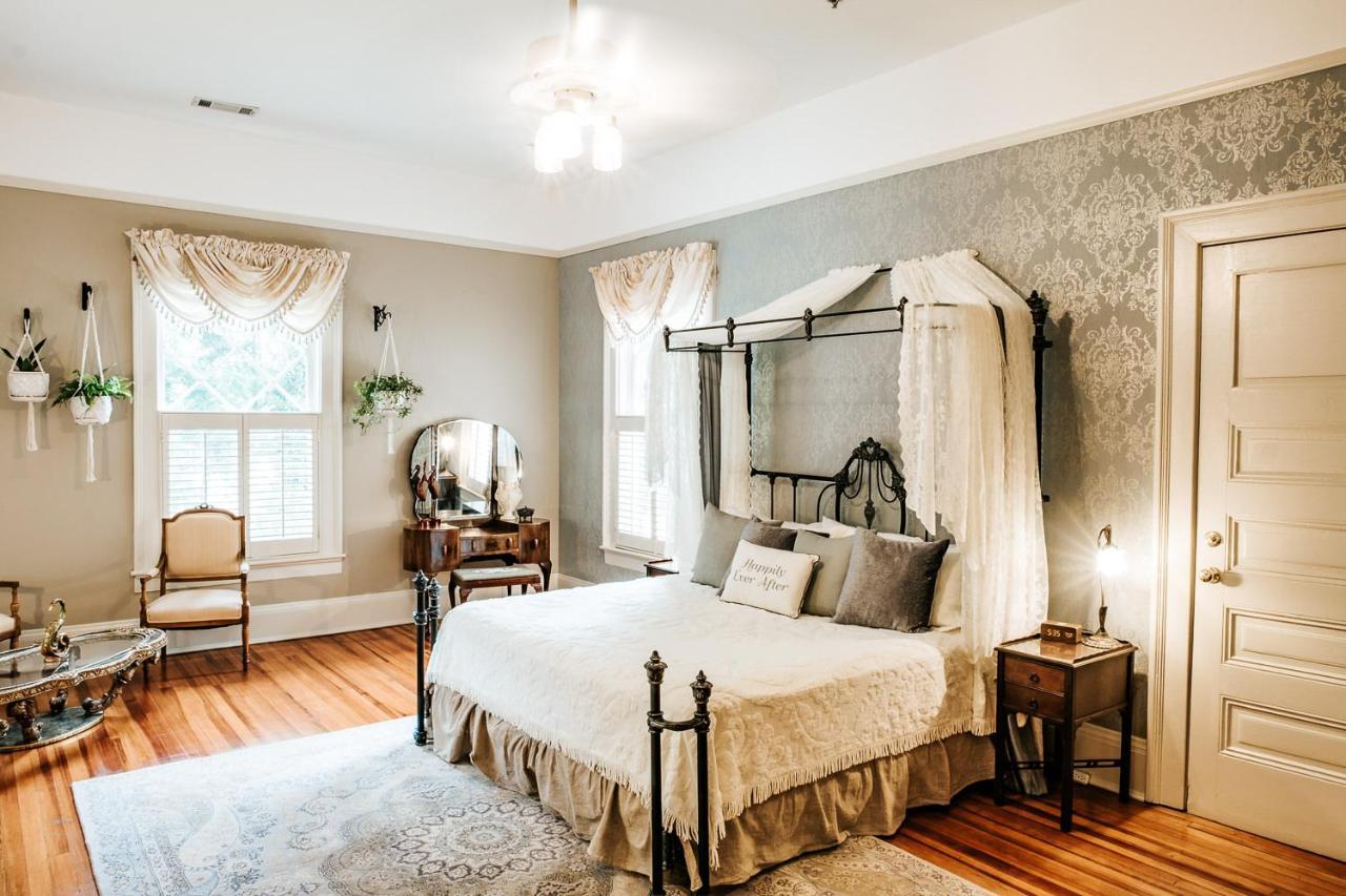Heritage House Bed & Breakfast - Boutique Adults-Only Inn Opelika Exterior photo